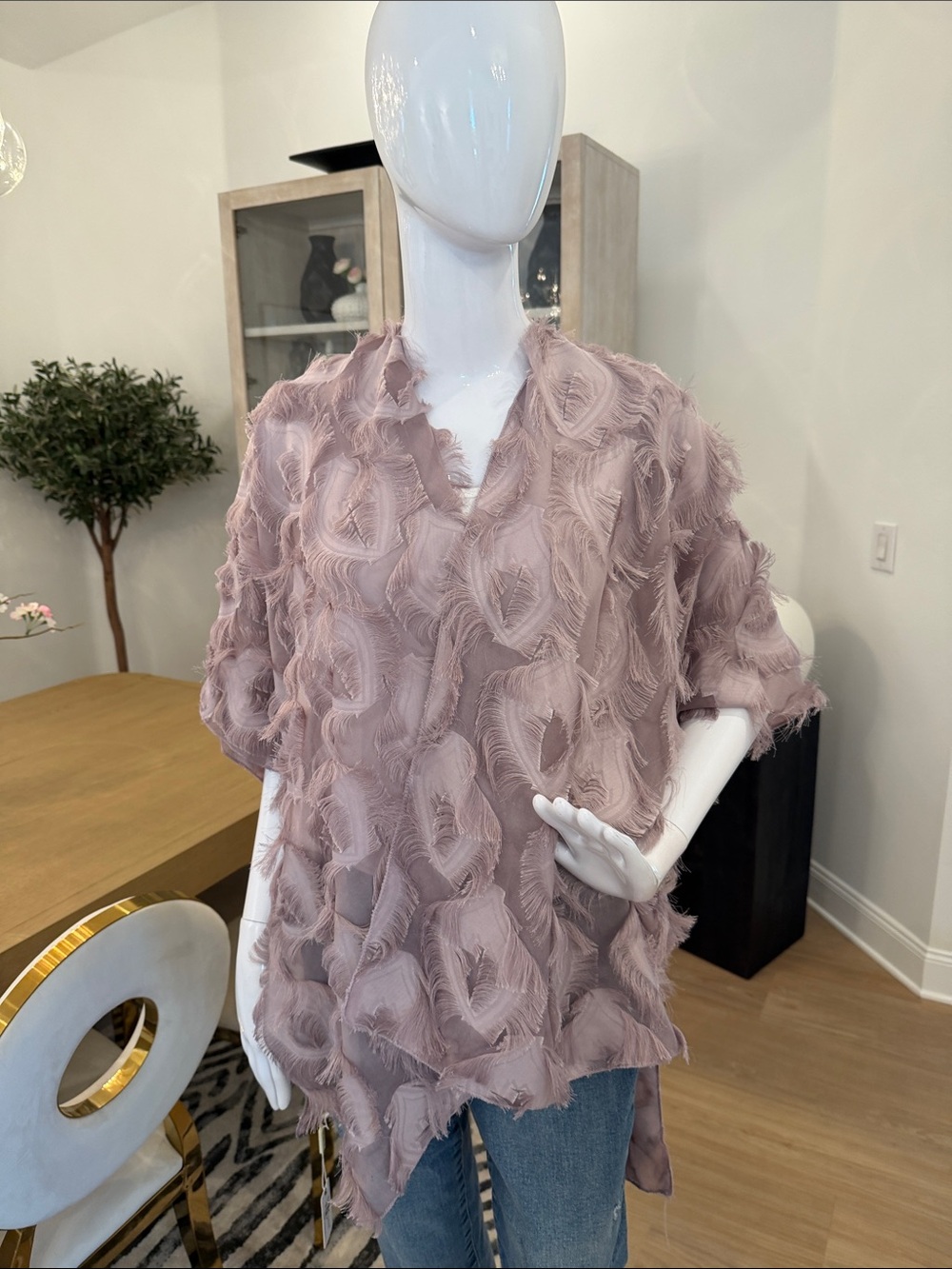 Eyelash Textured Frayed V-Neck Cocoon Shawl Dusty Purple